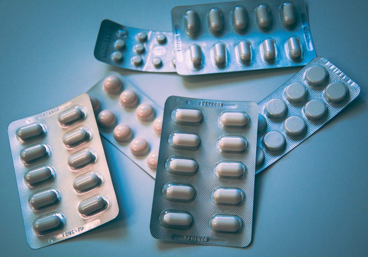 Oral-Steroids-1200×839